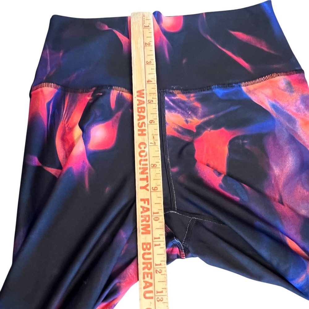 Old Navy Powersoft High-Rise 7/8 Ankle Leggings Small Tall Abstract Flame‎ Print - Picture 5 of 9